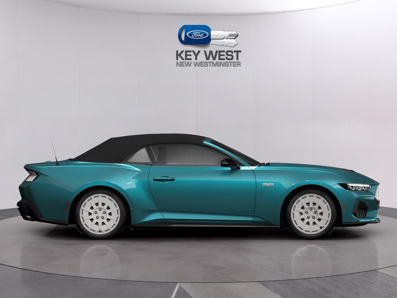 2026 Ford Mustang GT Premium Convertible Photo3
