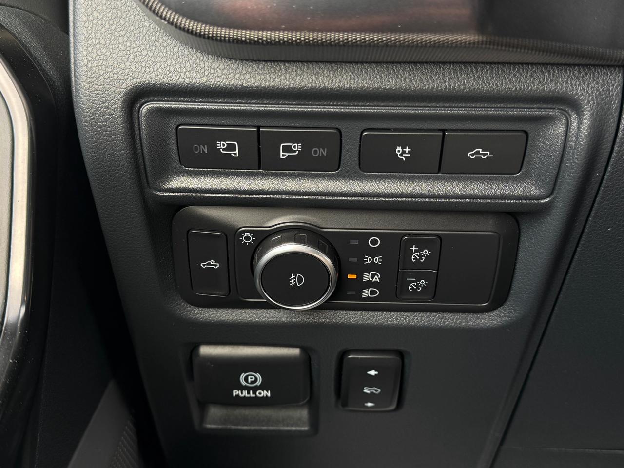 2022 Ford F-150 Lariat Photo