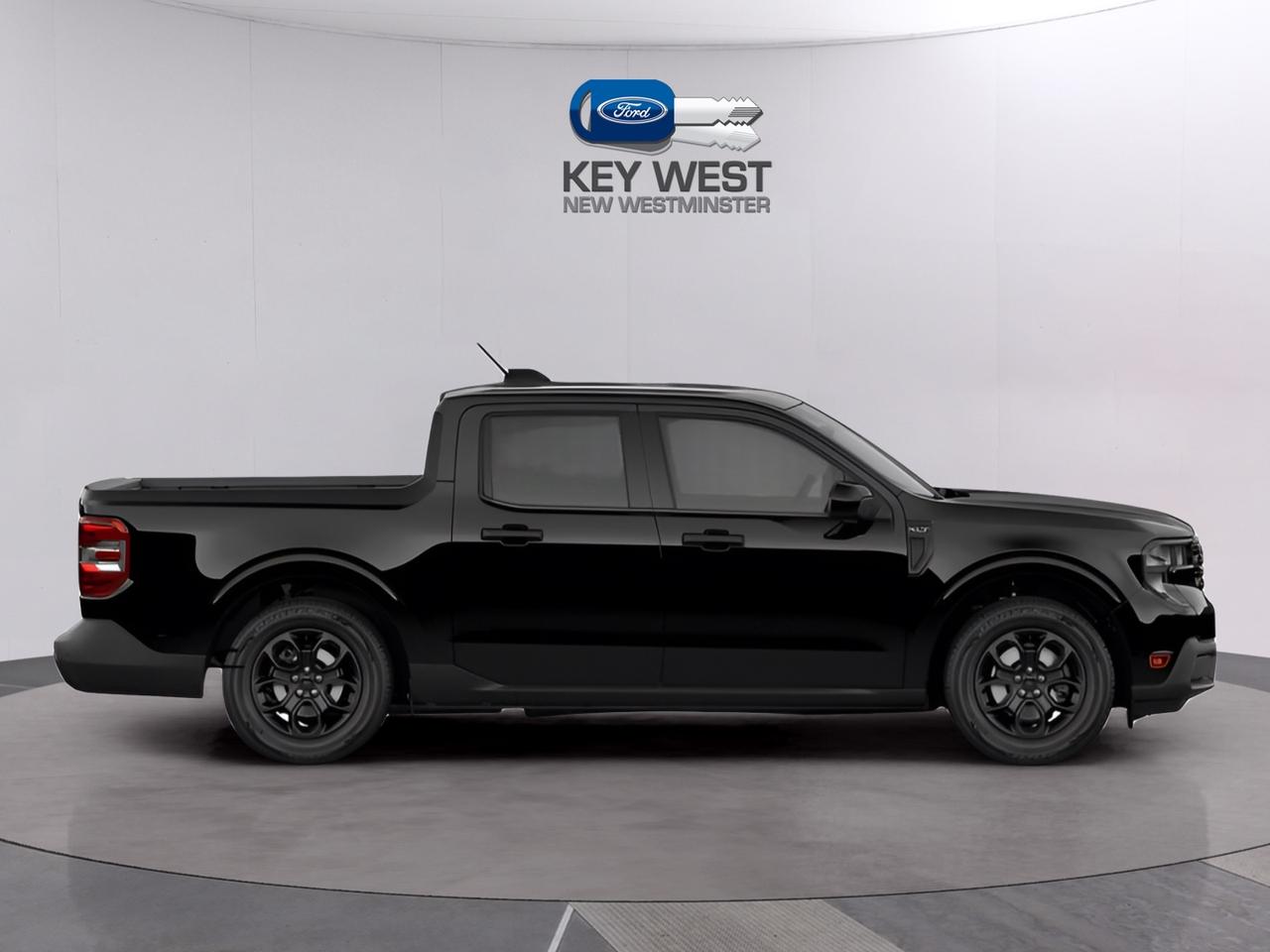2026 Ford Maverick XLT AWD SuperCrew Hybrid Photo3