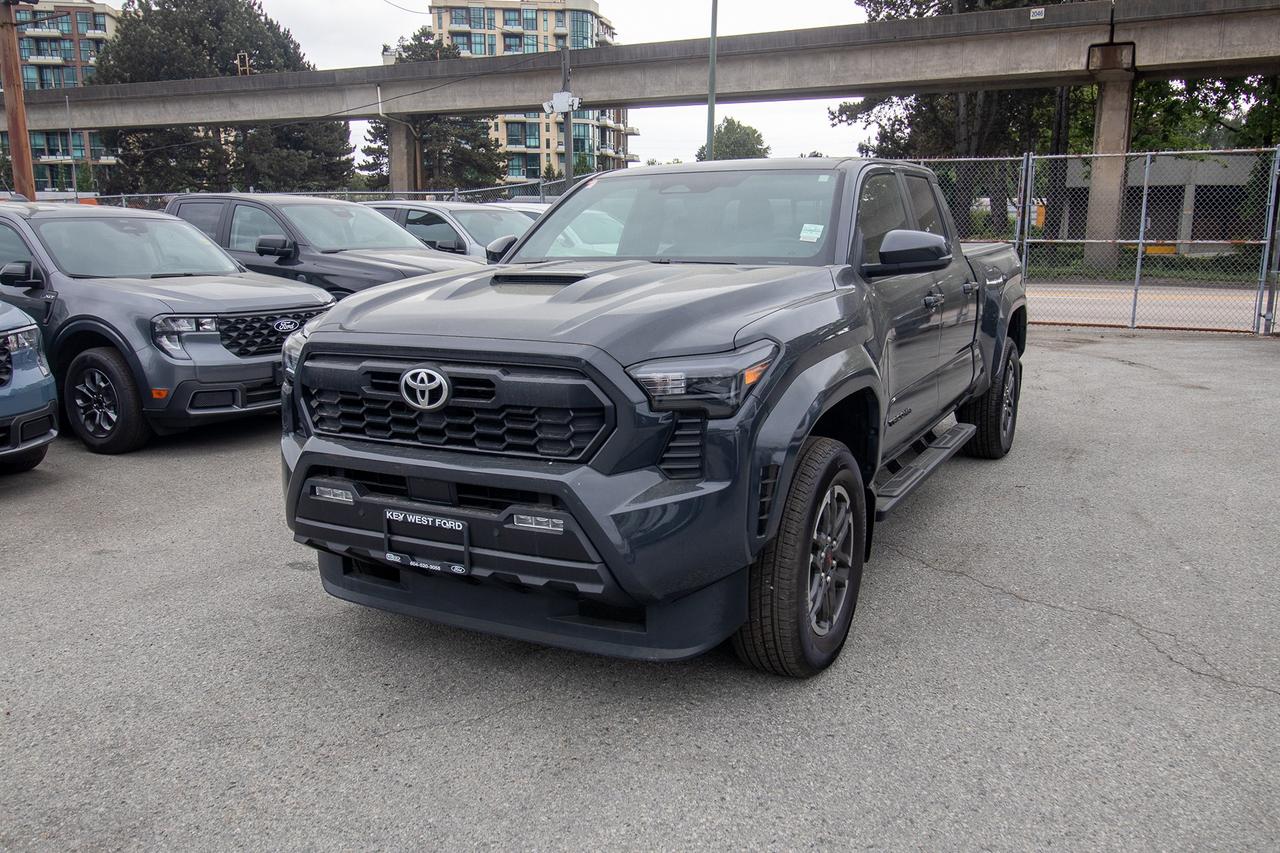 2024 Toyota Tacoma 4x4 Double Cab Auto SB TRD Photo0