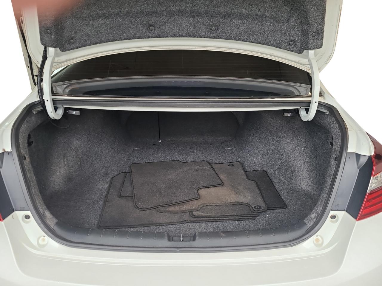 2017 Honda Accord SE - Photo #18