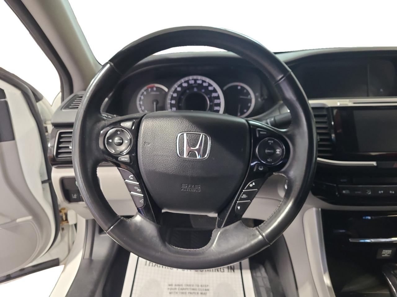 2017 Honda Accord SE Photo