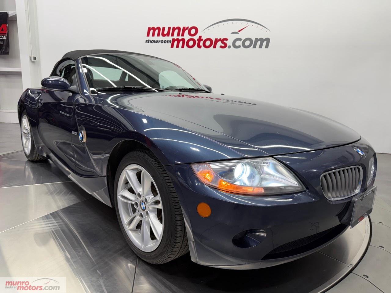 2005 BMW Z4 2dr Roadster 3.0i Photo