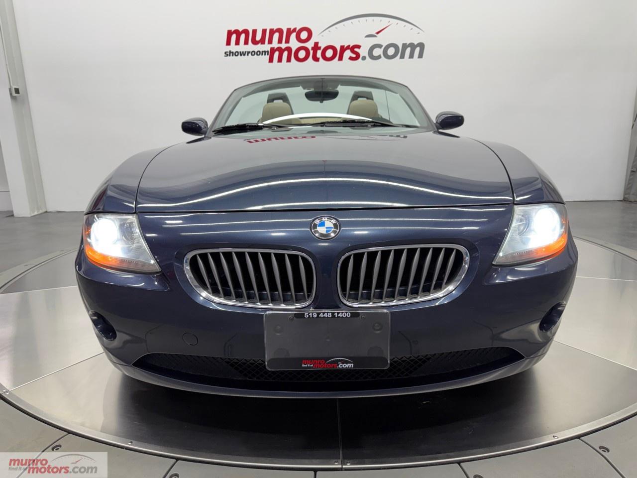 2005 BMW Z4 2dr Roadster 3.0i Photo