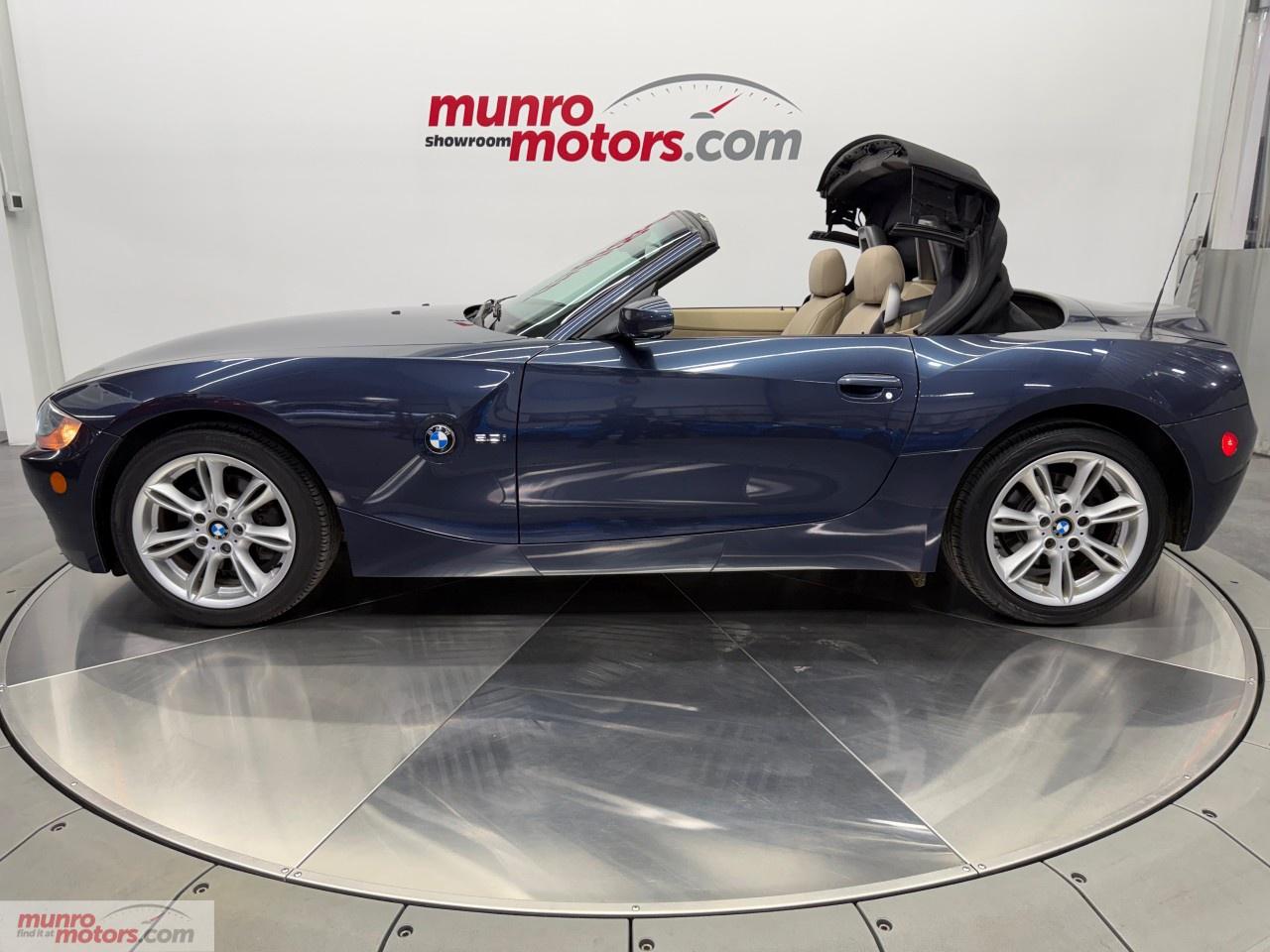 2005 BMW Z4 2dr Roadster 3.0i Photo