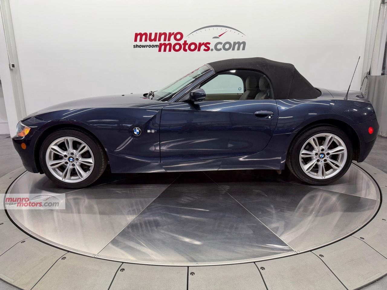 2005 BMW Z4 2dr Roadster 3.0i Photo