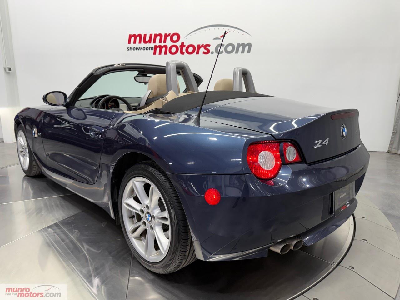 2005 BMW Z4 2dr Roadster 3.0i Photo