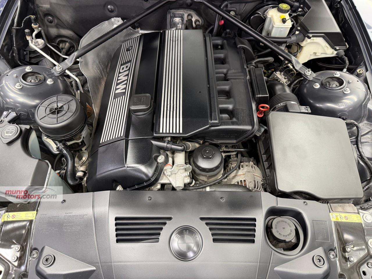 2005 BMW Z4 2dr Roadster 3.0i Photo