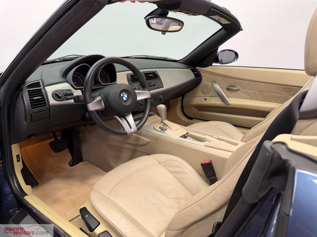 2005 BMW Z4 2dr Roadster 3.0i Photo