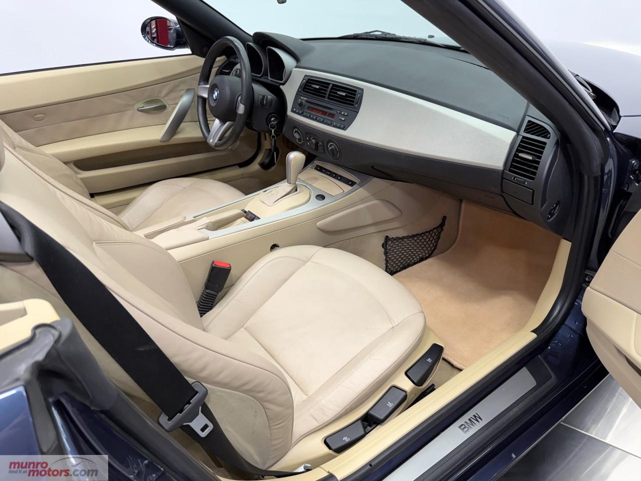 2005 BMW Z4 2dr Roadster 3.0i Photo