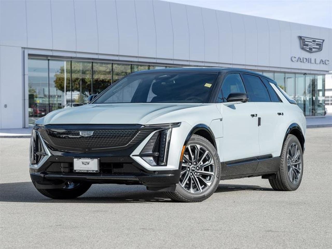 2026 Cadillac LYRIQ Sport Photo