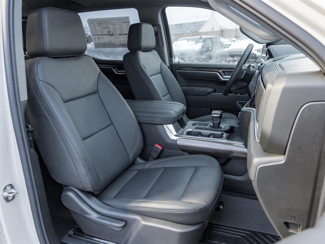 2026 Chevrolet Silverado 1500 RST Photo