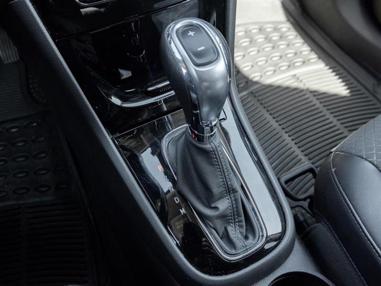 2022 Buick Encore Awd Preferred Photo