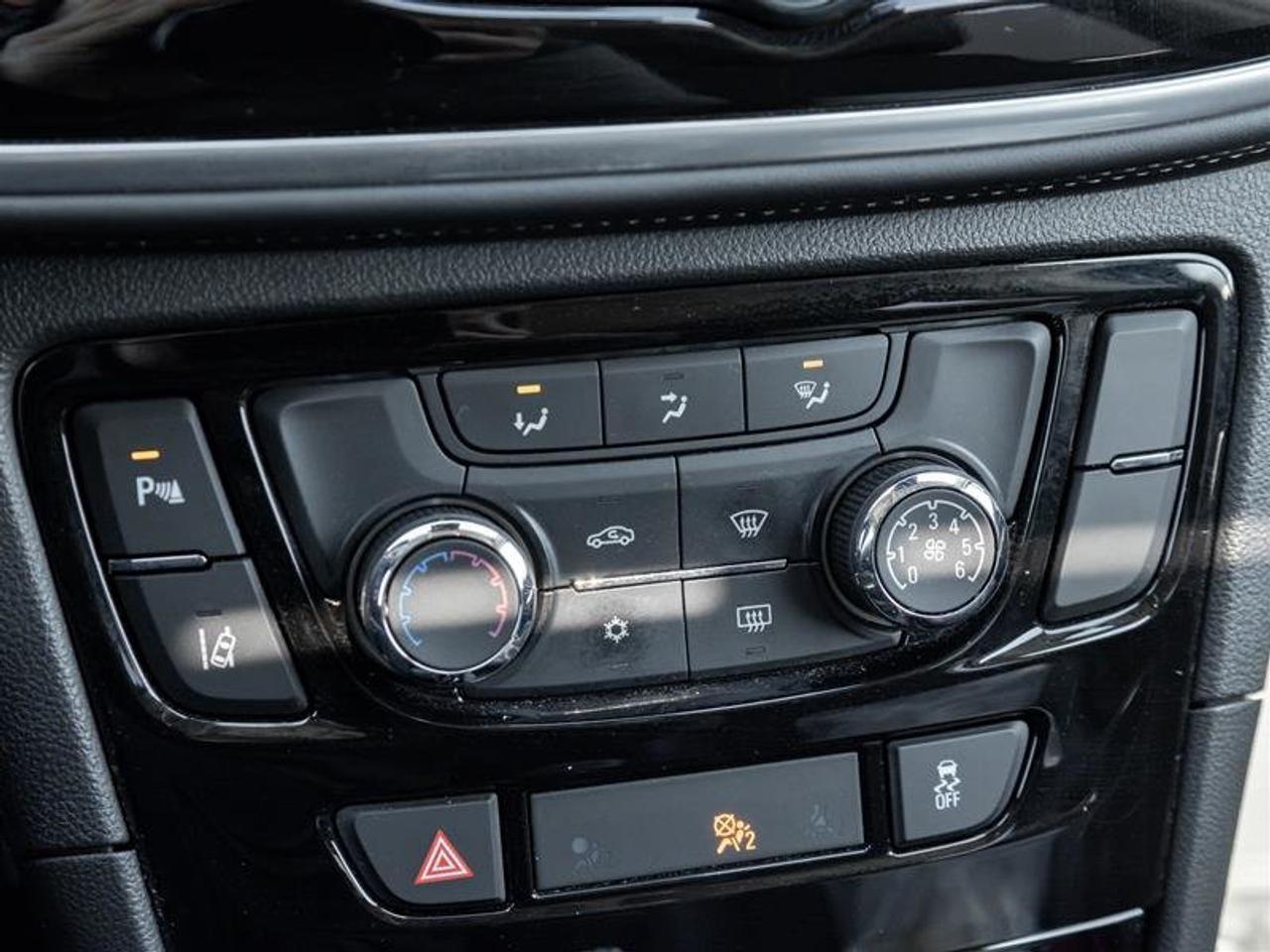 2022 Buick Encore Awd Preferred Photo
