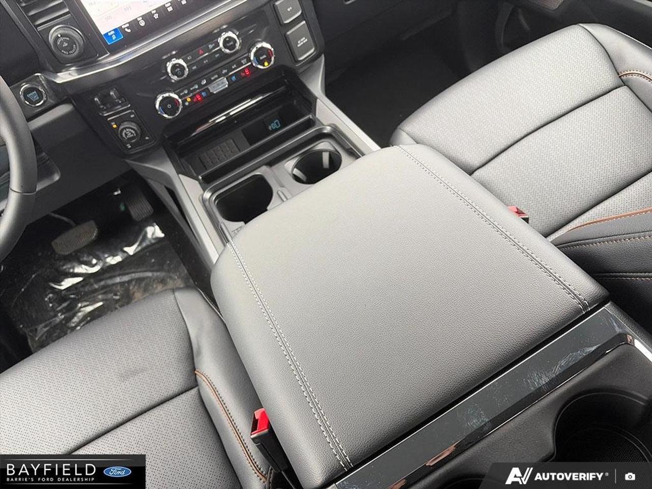 2026 Ford SUPER DUTY F-250 SRW LARIAT 4WD Crew Cab 6.75' Box Photo