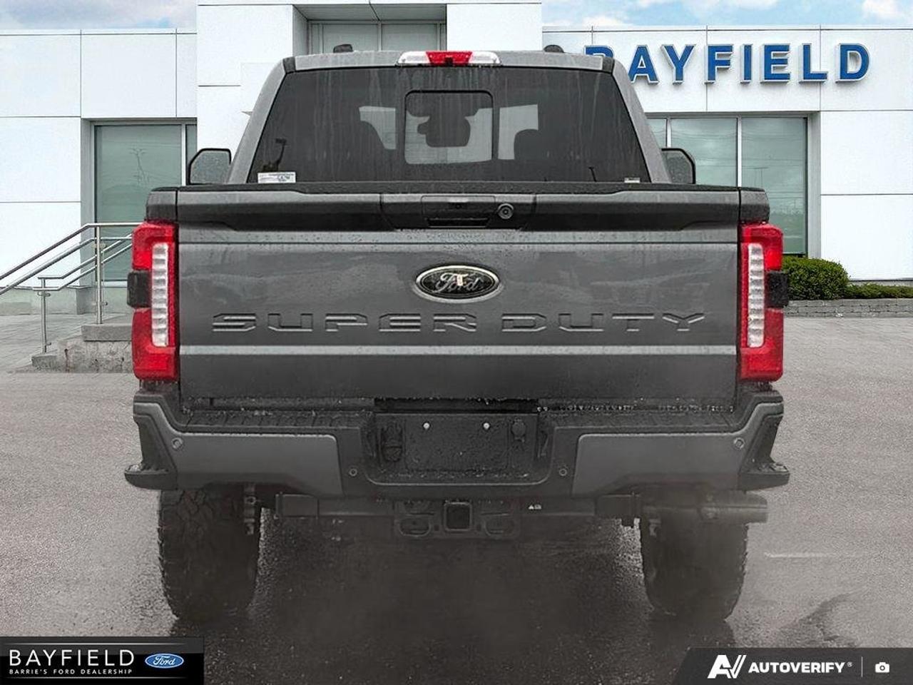 2026 Ford F-250 LARIAT Photo