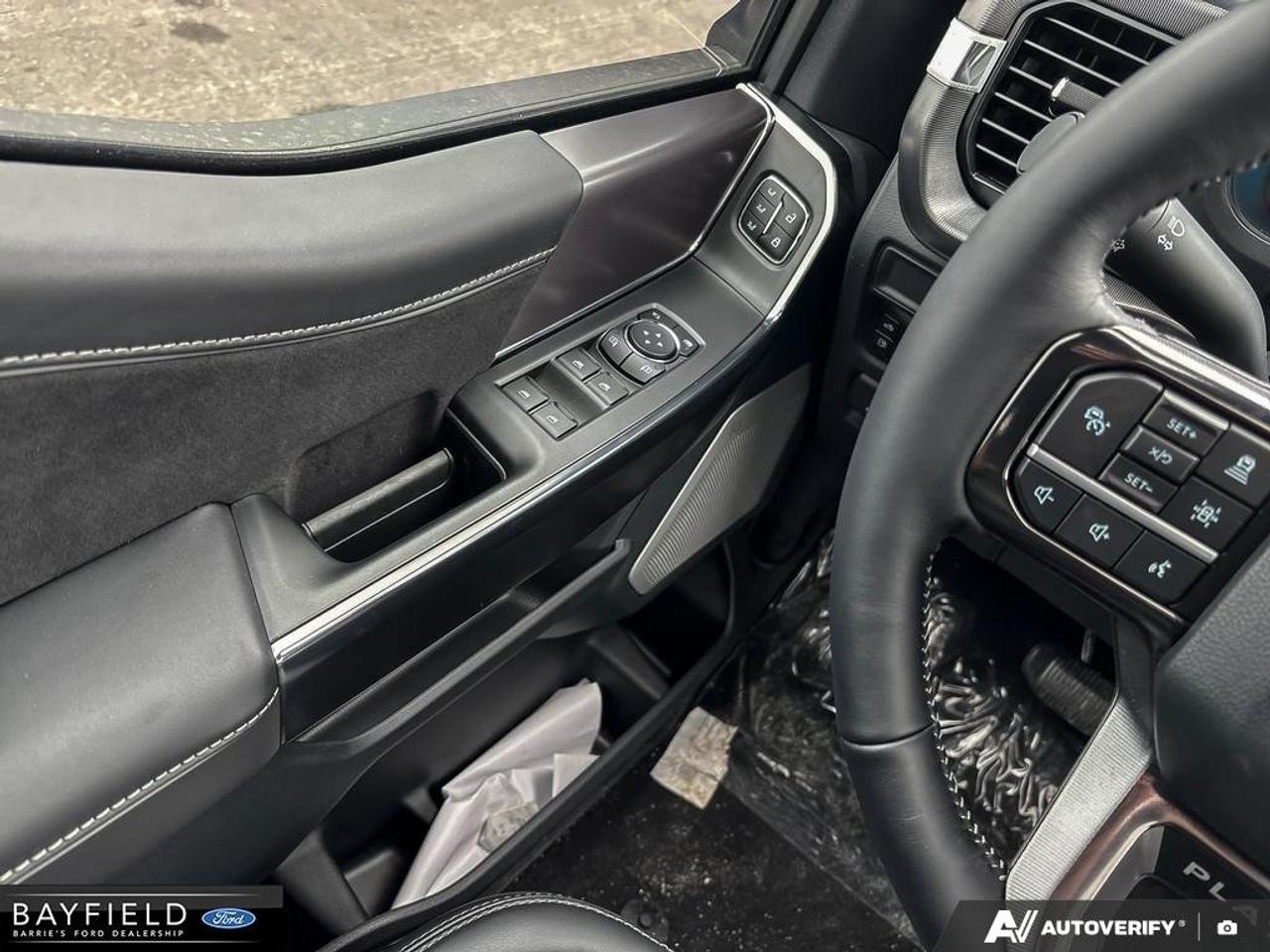 2026 Ford F-150 Platinum Photo