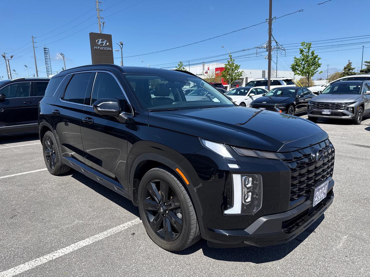 2024 Hyundai PALISADE Urban 8 Passenger Photo