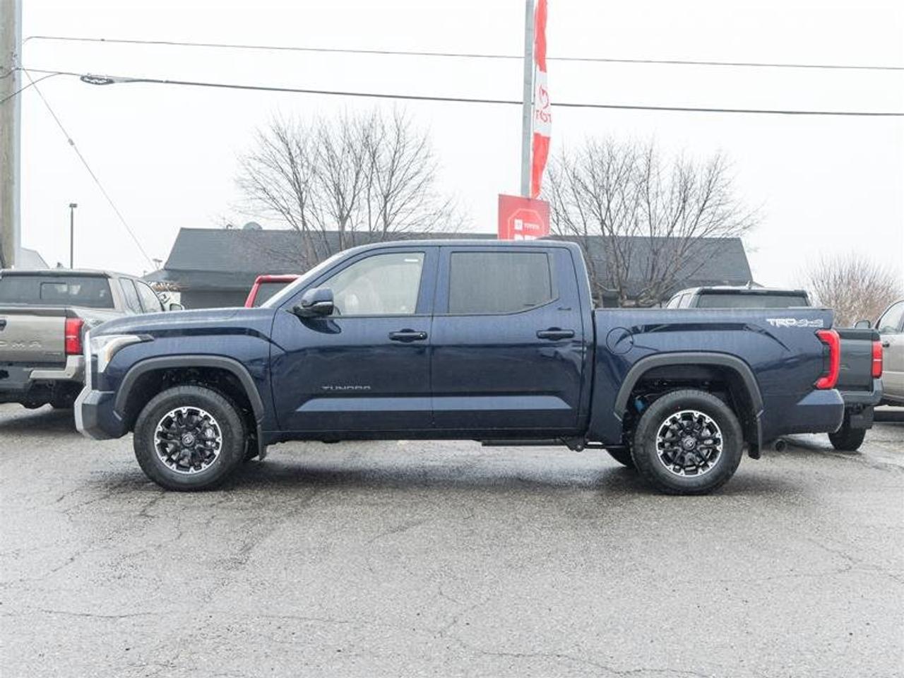 2026 Toyota Tundra 4X4 Tundra CrewMax SR Photo2