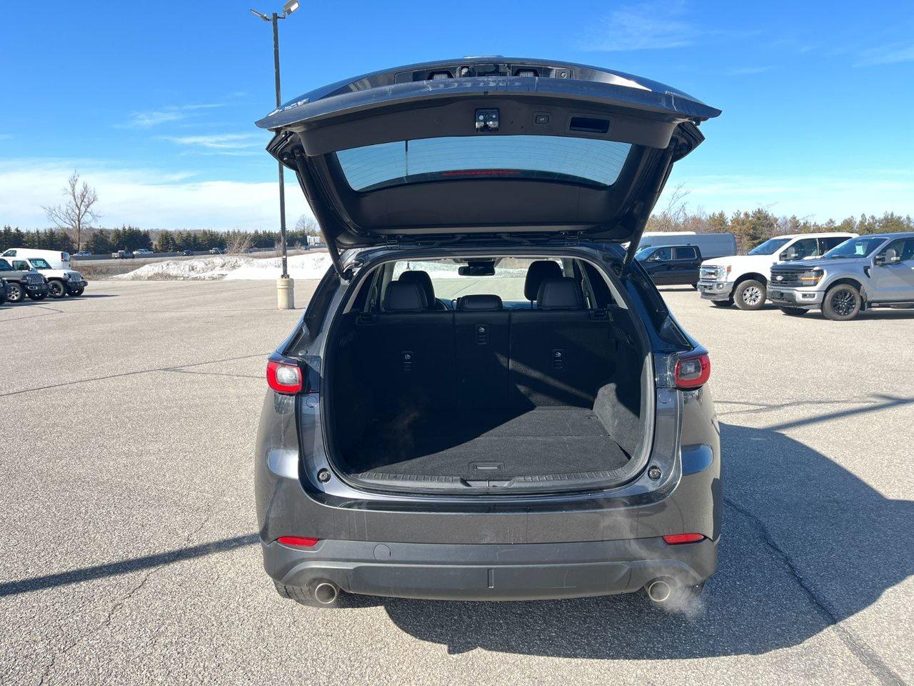 2023 Mazda CX-5 GS AWD Photo