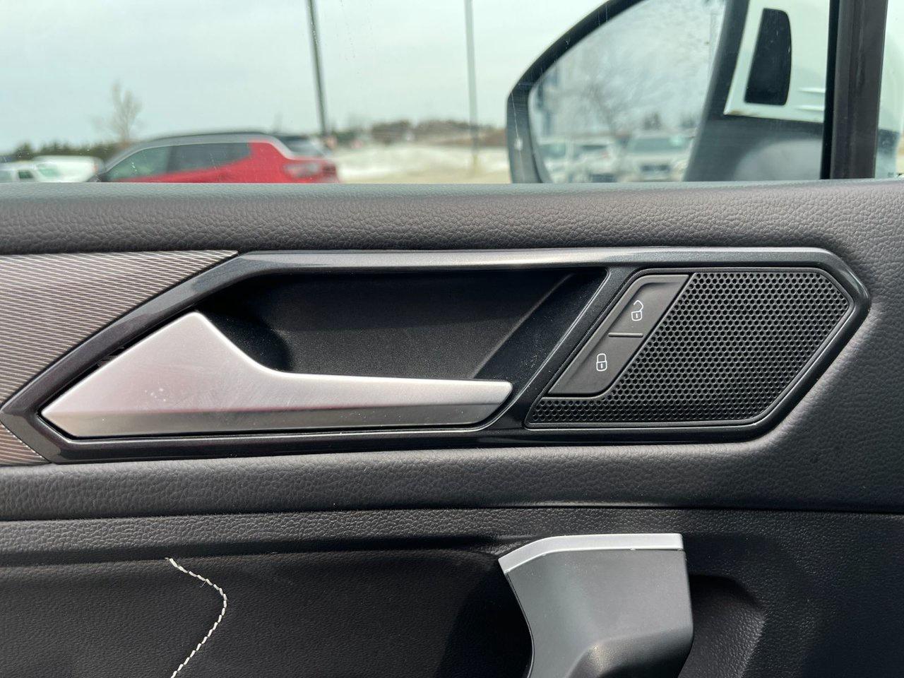 2024 Volkswagen Tiguan COMFORTLINE 4Motion Photo