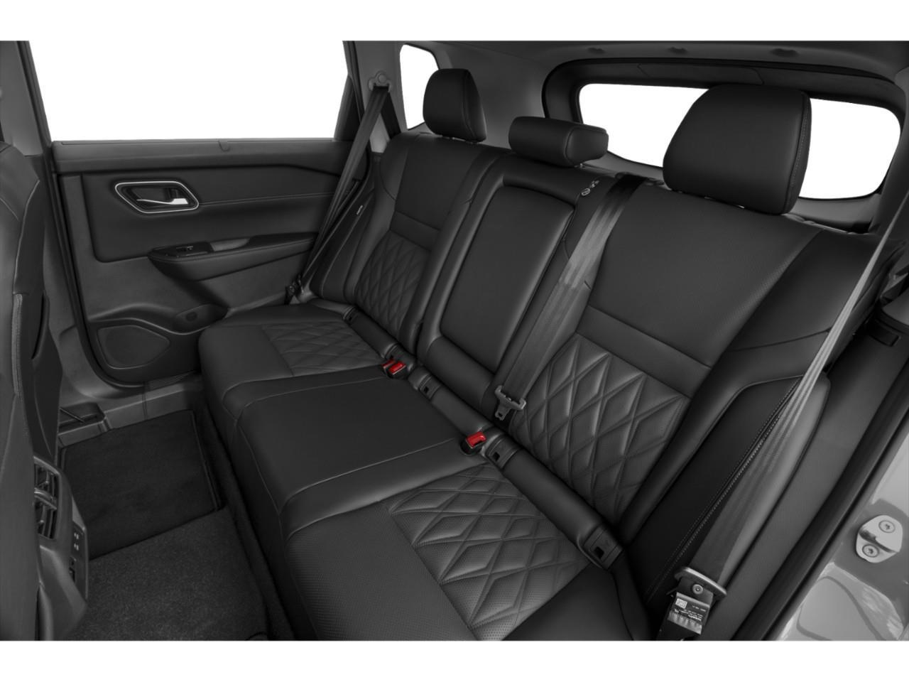 2026 Nissan Rogue Platinum Photo