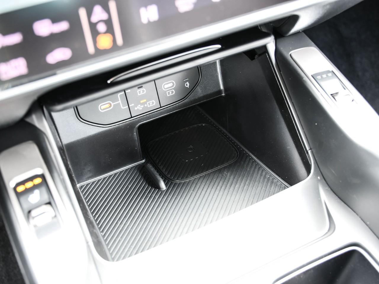 2026 Kia Sorento Hybrid 2026 Kia Sorento Hybrid – EX Photo