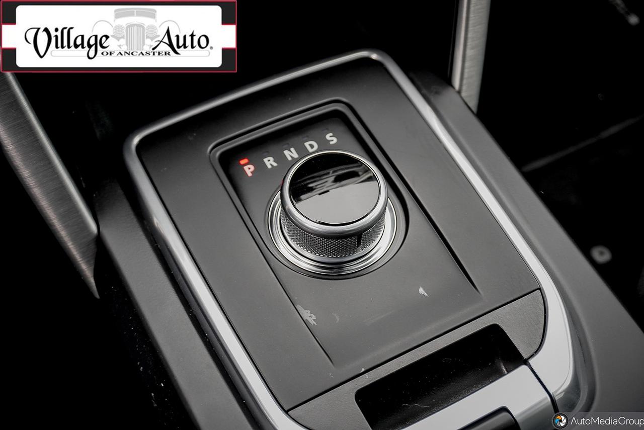 2016 Land Rover Discovery Sport 4WD 4dr HSE LUXURY Photo