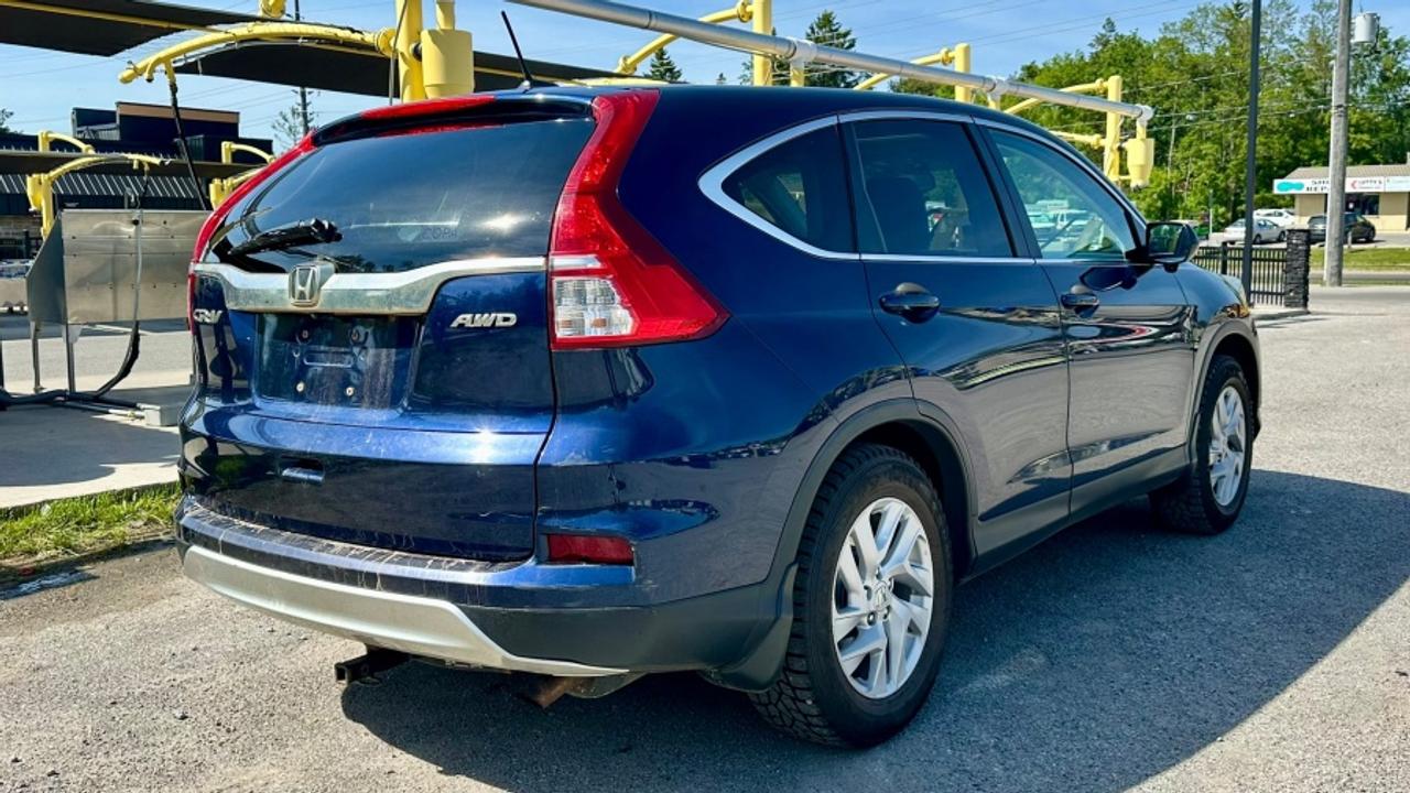 2015 Honda CR-V * AWD * NO ACCIDENTS " Photo