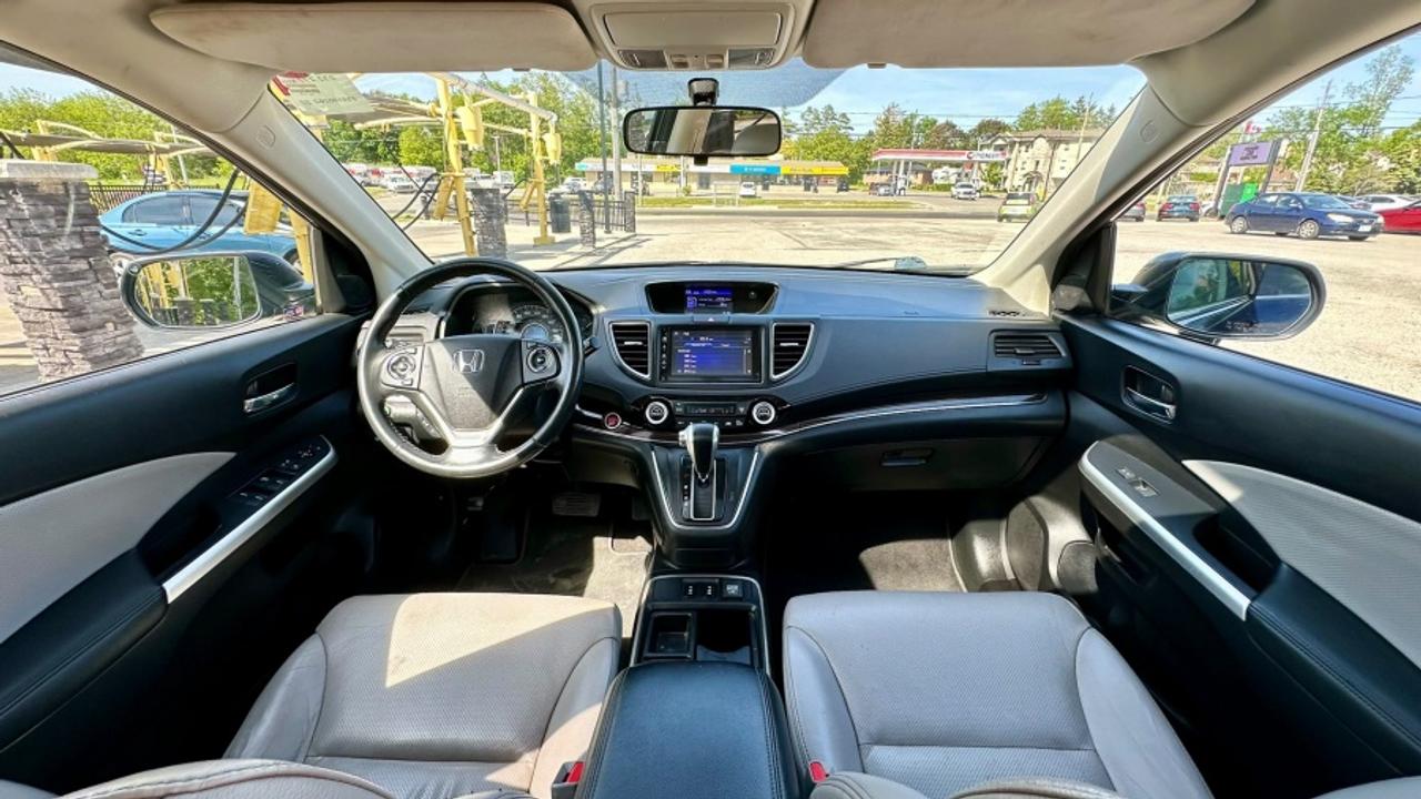 2015 Honda CR-V * AWD * NO ACCIDENTS " Photo