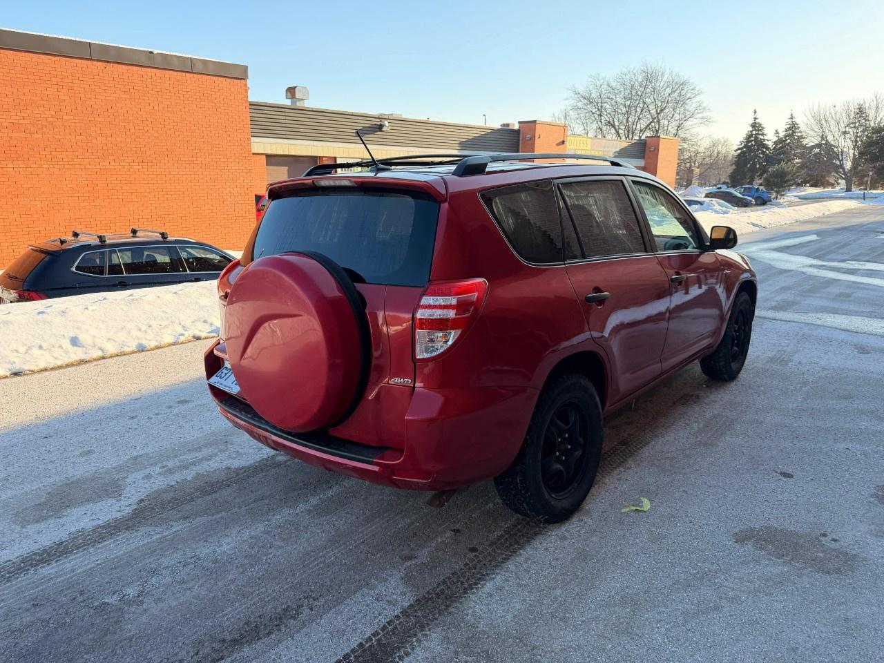 2011 Toyota RAV4 4WD 4dr I4 Base Photo4