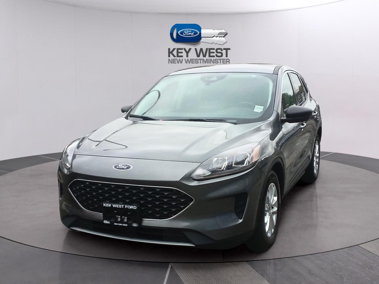 2022 Ford Escape SE FWD *LOW KM'S!* Photo0
