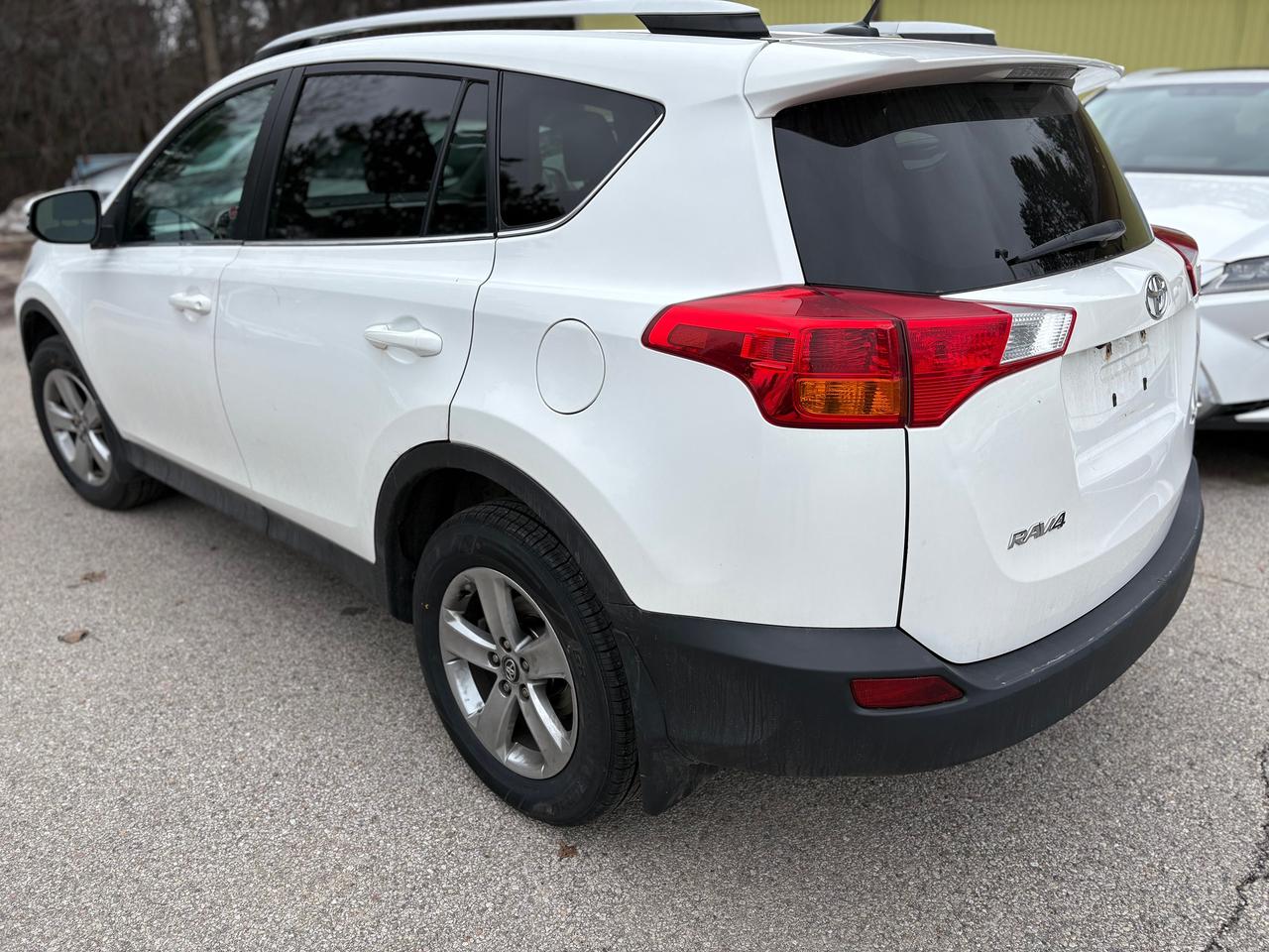 2015 Toyota RAV4 XLE,SUNROOF,ALLOYS,4NEW TIRES.CERTIFIED,$13900 Photo