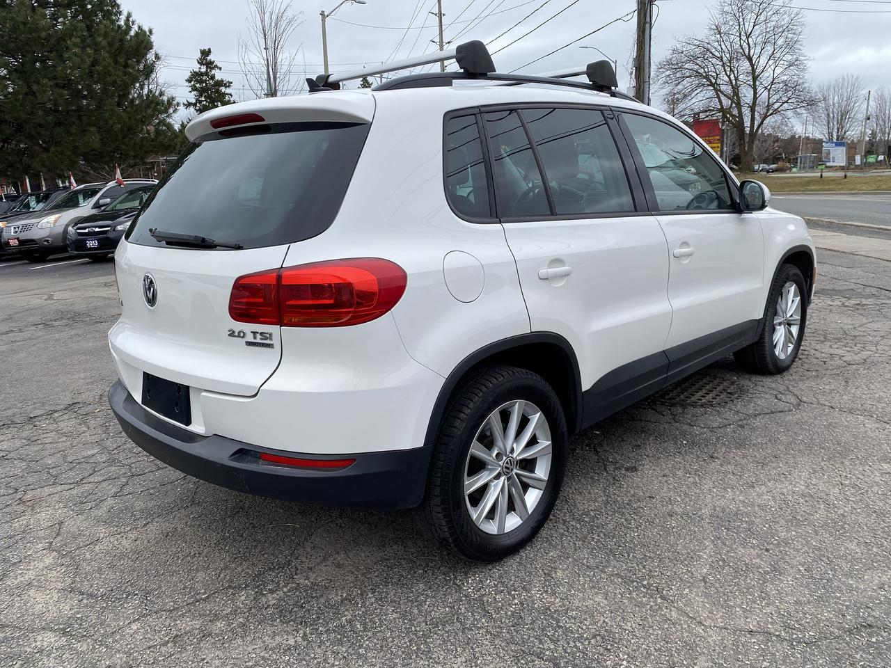 2013 Volkswagen Tiguan Automatic/AWD/4 Cylinder/Leather/Panoroof Photo
