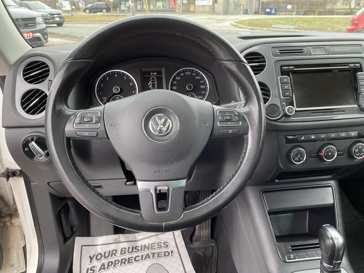 2013 Volkswagen Tiguan Automatic/AWD/4 Cylinder/Leather/Panoroof Photo