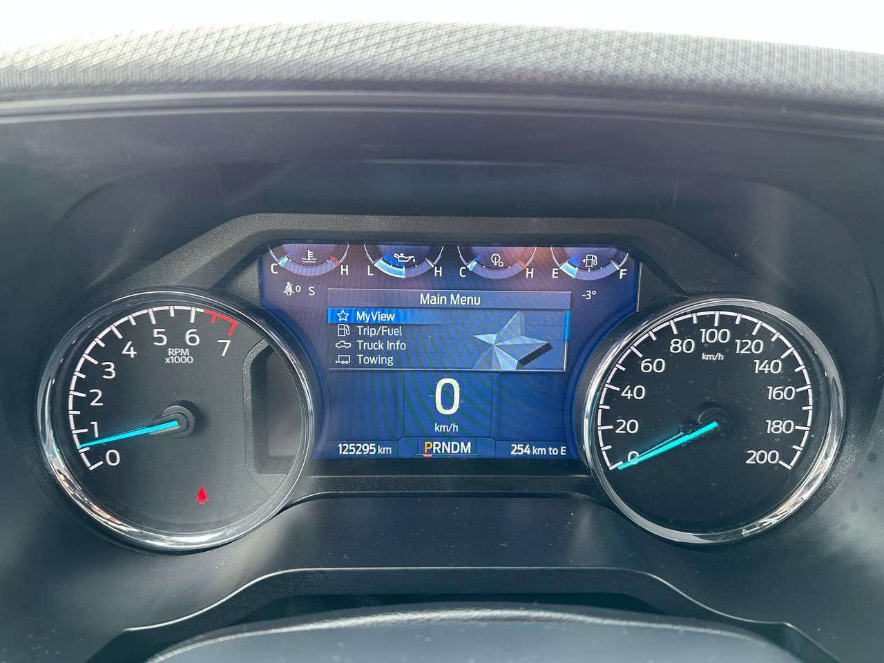 2022 Ford F-150 XLT Photo5