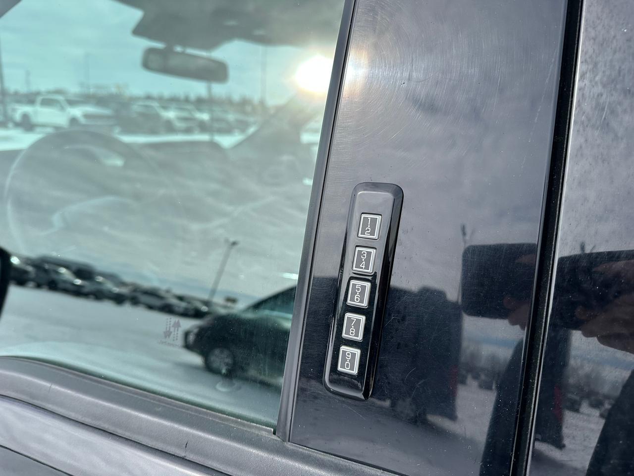 2022 Ford F-150 XLT Photo5