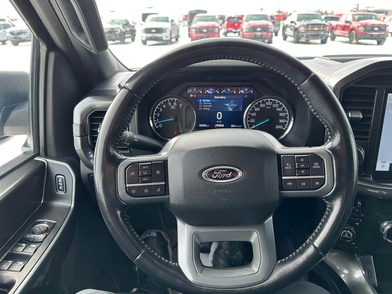 2022 Ford F-150 XLT Photo5