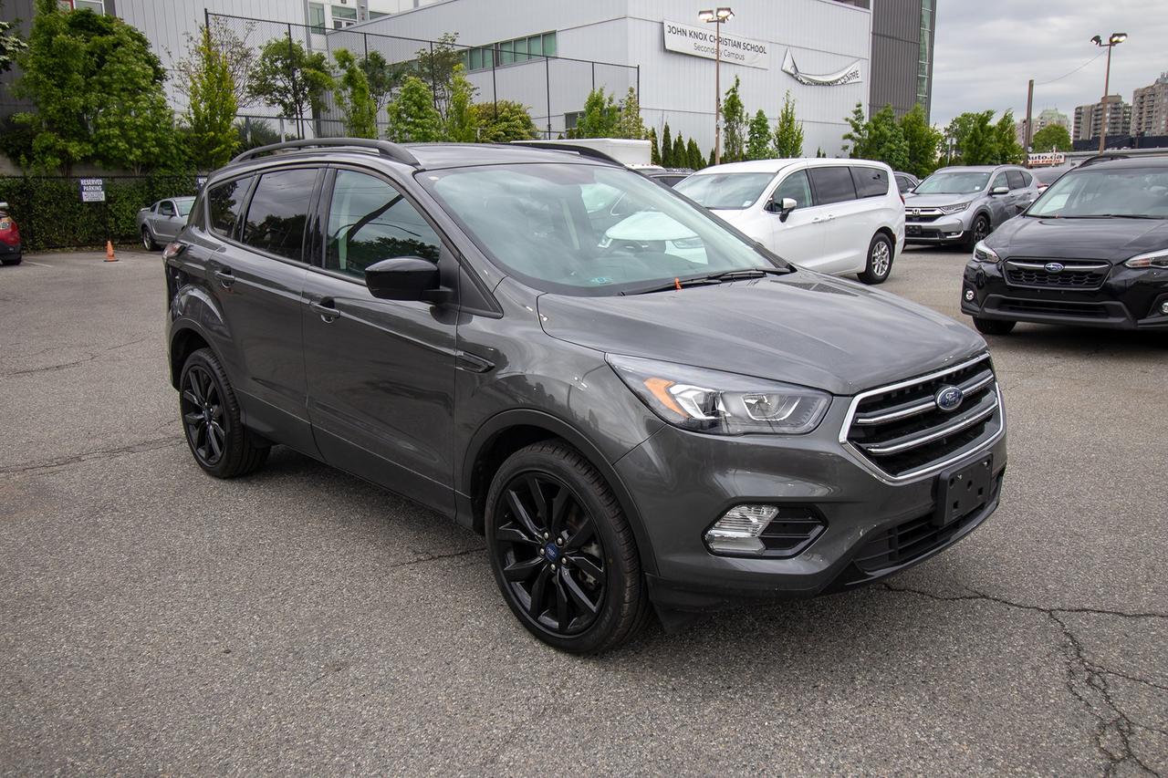 2017 Ford Escape 4WD SE Photo3
