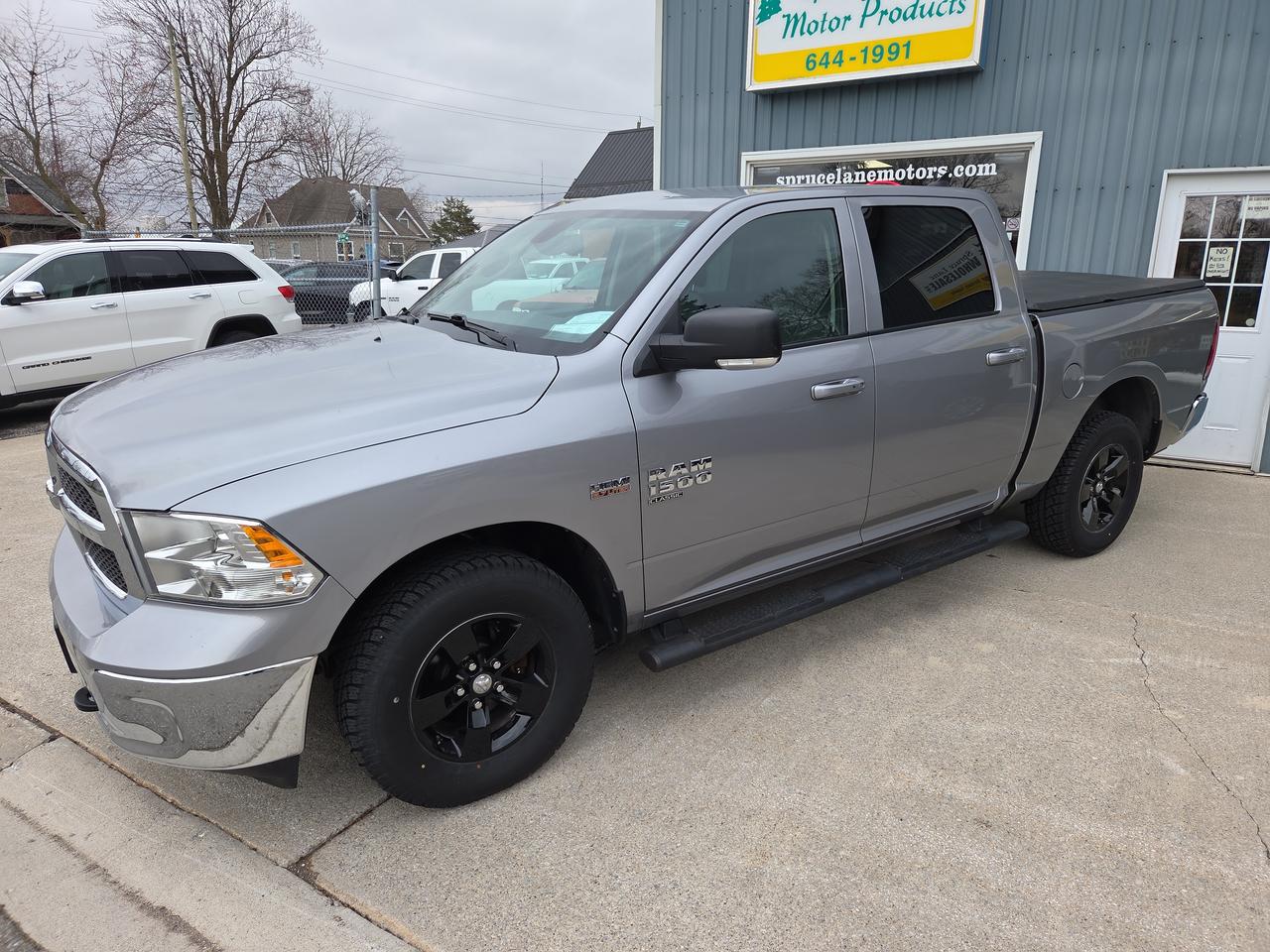 2022 RAM 1500 Classic SLT - Photo #1