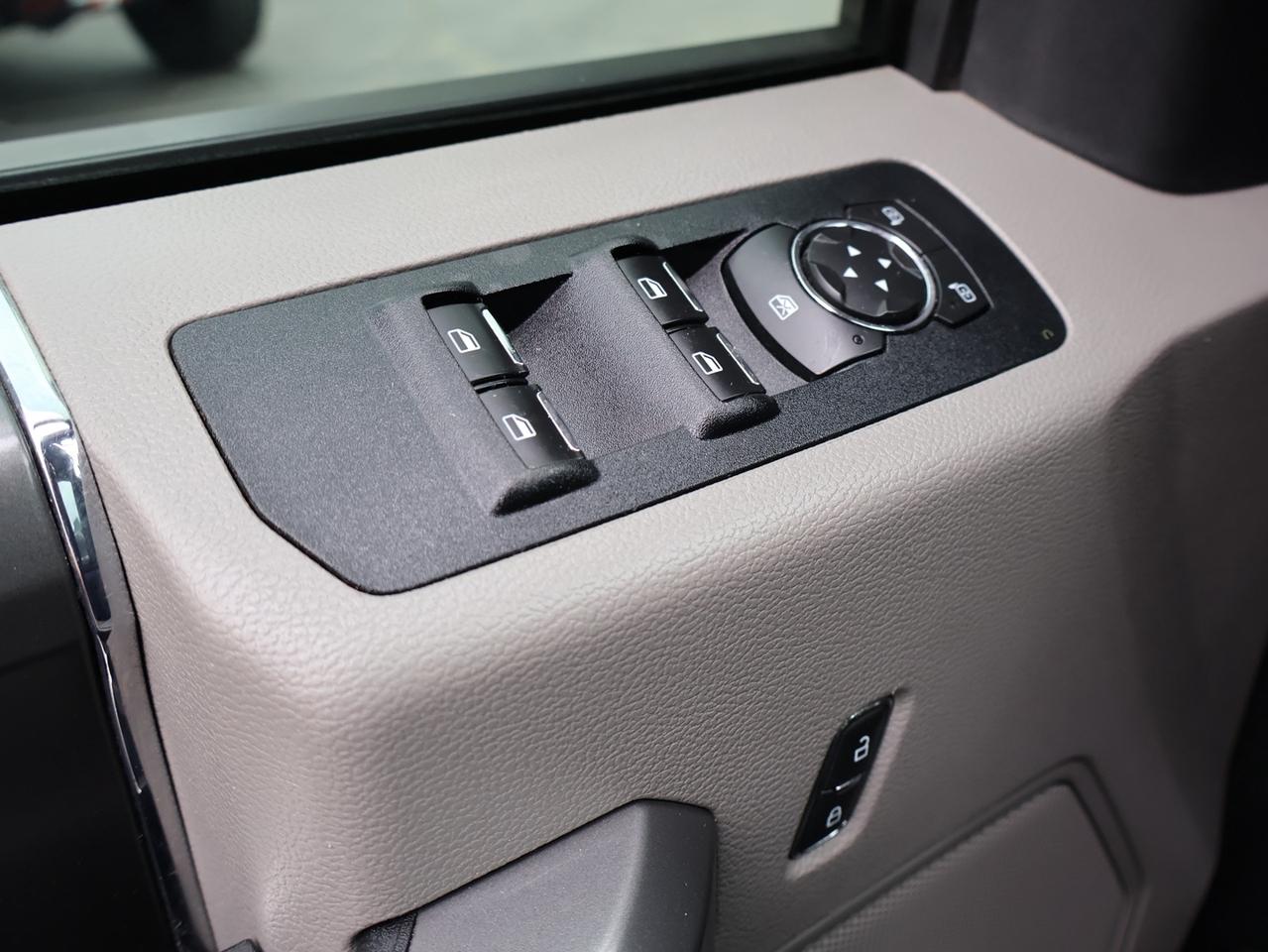 2019 Ford F-150 XTR CREW 4WD CERTIFIED *ACCIDENT FREE*2nd WINTER* CAMERA BLUETOOTH CRUISE ALLOYS Photo