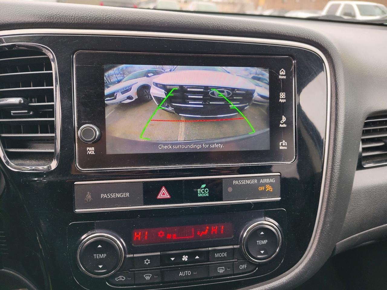 2019 Mitsubishi Outlander ES Photo