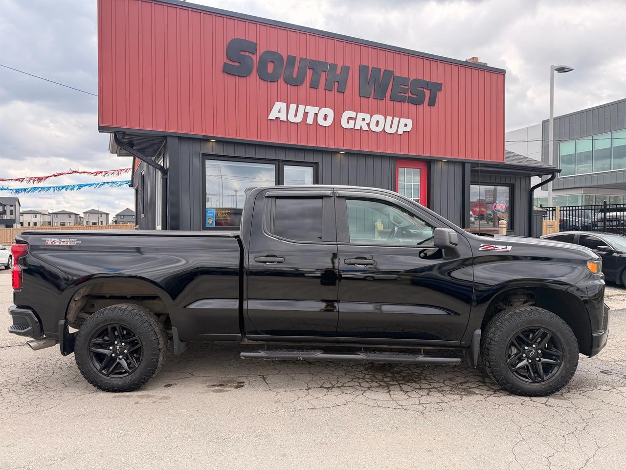 2019 Chevrolet Silverado 1500 Custom Trail Boss Photo