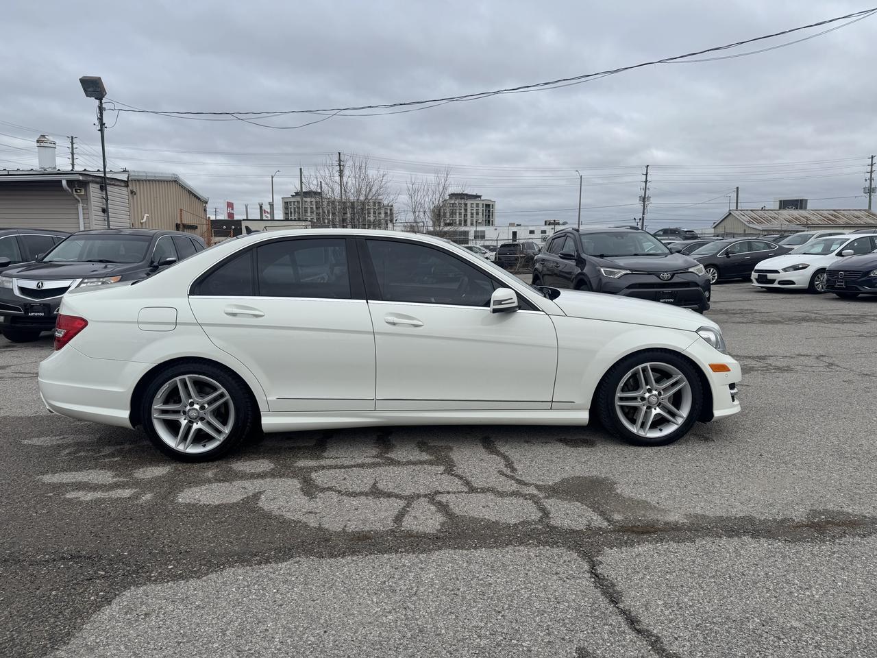 2012 Mercedes-Benz C-Class C 300 Photo