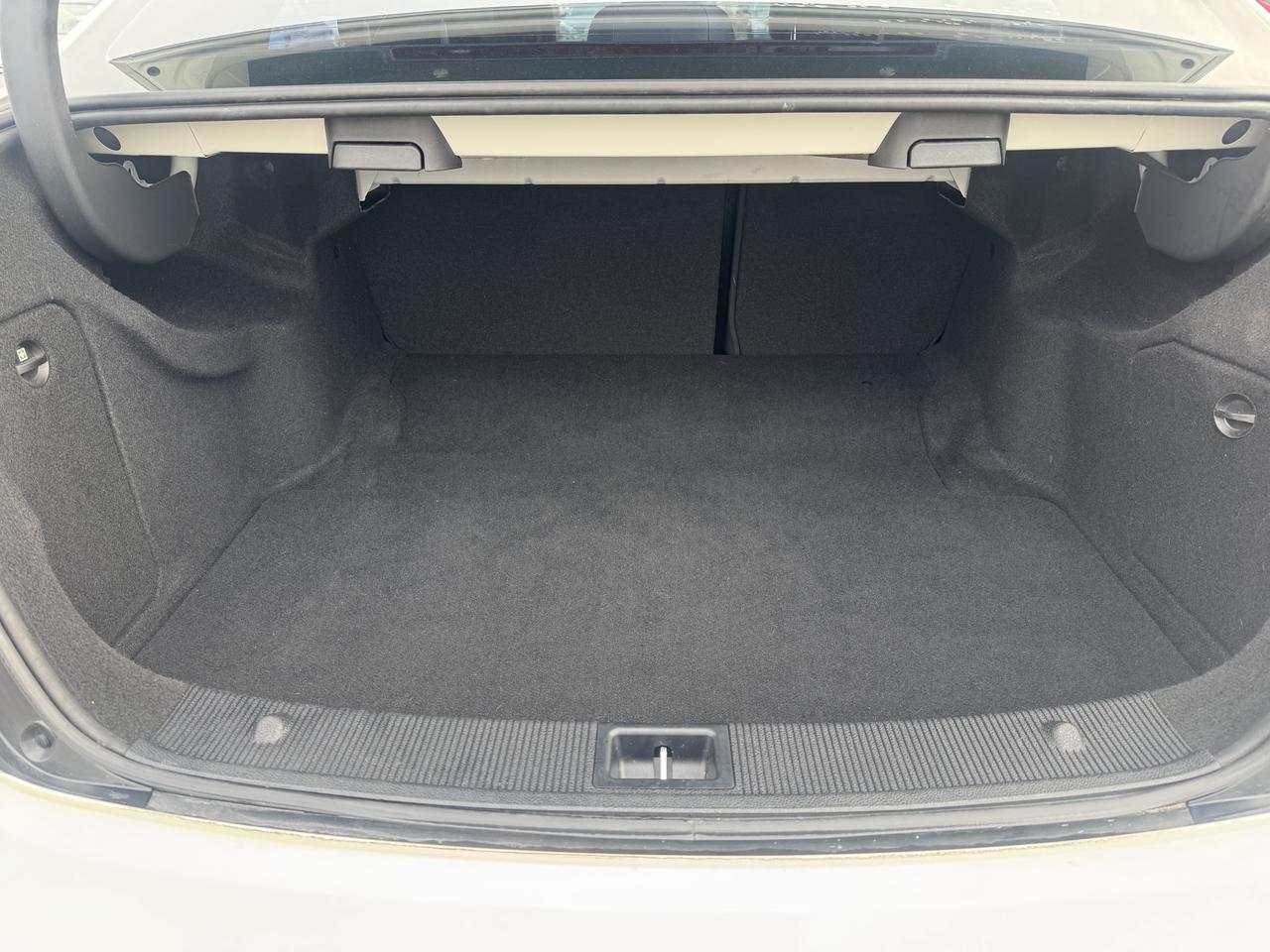 2012 Mercedes-Benz C-Class C 300 Photo