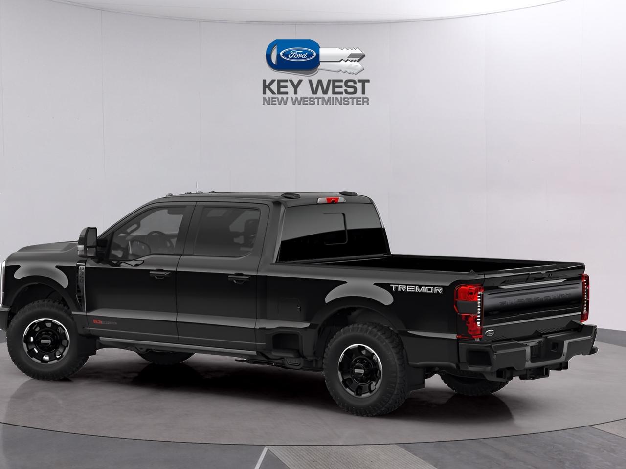 2026 Ford F-350 Super Duty SRW PLATINUM 4WD CREW CAB 6.75' BOX Photo3