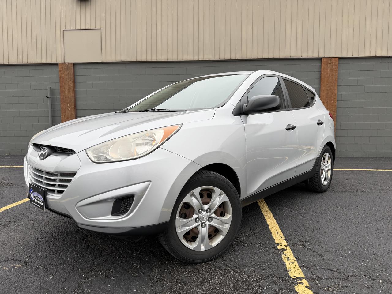 <p dir=ltr style=text-align: center;>Marlin Motors Limited</p><p dir=ltr style=text-align: center;>OMVIC & UCDA Registered</p><p dir=ltr style=text-align: center;>135 Cushman Rd, St Catharines ON</p><p style=text-align: center;><strong>&nbsp;</strong></p><p dir=ltr style=text-align: center;>2011 Hyundai Tucson AWD</p><p style=text-align: center;><strong>&nbsp;</strong></p><p dir=ltr style=text-align: center;>***AS IS***</p><p style=text-align: center;><strong>&nbsp;</strong></p><p dir=ltr style=text-align: center;>-2.4L 4 Cylinder Engine</p><p dir=ltr style=text-align: center;>-All Wheel Drive</p><p style=text-align: center;><strong>&nbsp;</strong></p><p dir=ltr style=text-align: center;>Runs and drives great, no warning lights on the dash, high mileage but well taken care of with all service records.</p><p style=text-align: center;><strong>&nbsp;</strong></p><p dir=ltr style=text-align: center;>Needs brakes all the way around, a windshield, and front tires.</p><p style=text-align: center;><strong><br><br></strong></p><p dir=ltr style=text-align: center;>$2199 + HST/Licensing</p><p dir=ltr style=text-align: center;>VEHICLE SOLD AS-IS</p><p style=text-align: center;><strong>&nbsp;</strong></p><p dir=ltr style=text-align: center;>The motor vehicle sold under this contract is being sold &ldquo;as is&rdquo; and is not represented as being in roadworthy condition, mechanically sound or maintained at any guaranteed level of quality. The vehicle may not be fit for use as a means of transportation and may require substantial repairs at the purchaser&rsquo;s expense. It may not be possible to register the vehicle to be driven in its current condition.</p><p style=text-align: center;><strong>&nbsp;</strong></p><p dir=ltr style=text-align: center;>Visit our website - <a href=http://marlinmotorsltd.com>marlinmotorsltd.com</a>&nbsp;</p><p style=text-align: center;><strong>&nbsp;</strong></p><p dir=ltr style=text-align: center;>*PLEASE NOTE WE OPERATE BY APPOINTMENT ONLY - CALL OR TEXT 289-407-3002 ANYTIME TO SCHEDULE AN APPOINTMENT*</p><p style=text-align: center;>&nbsp;</p>