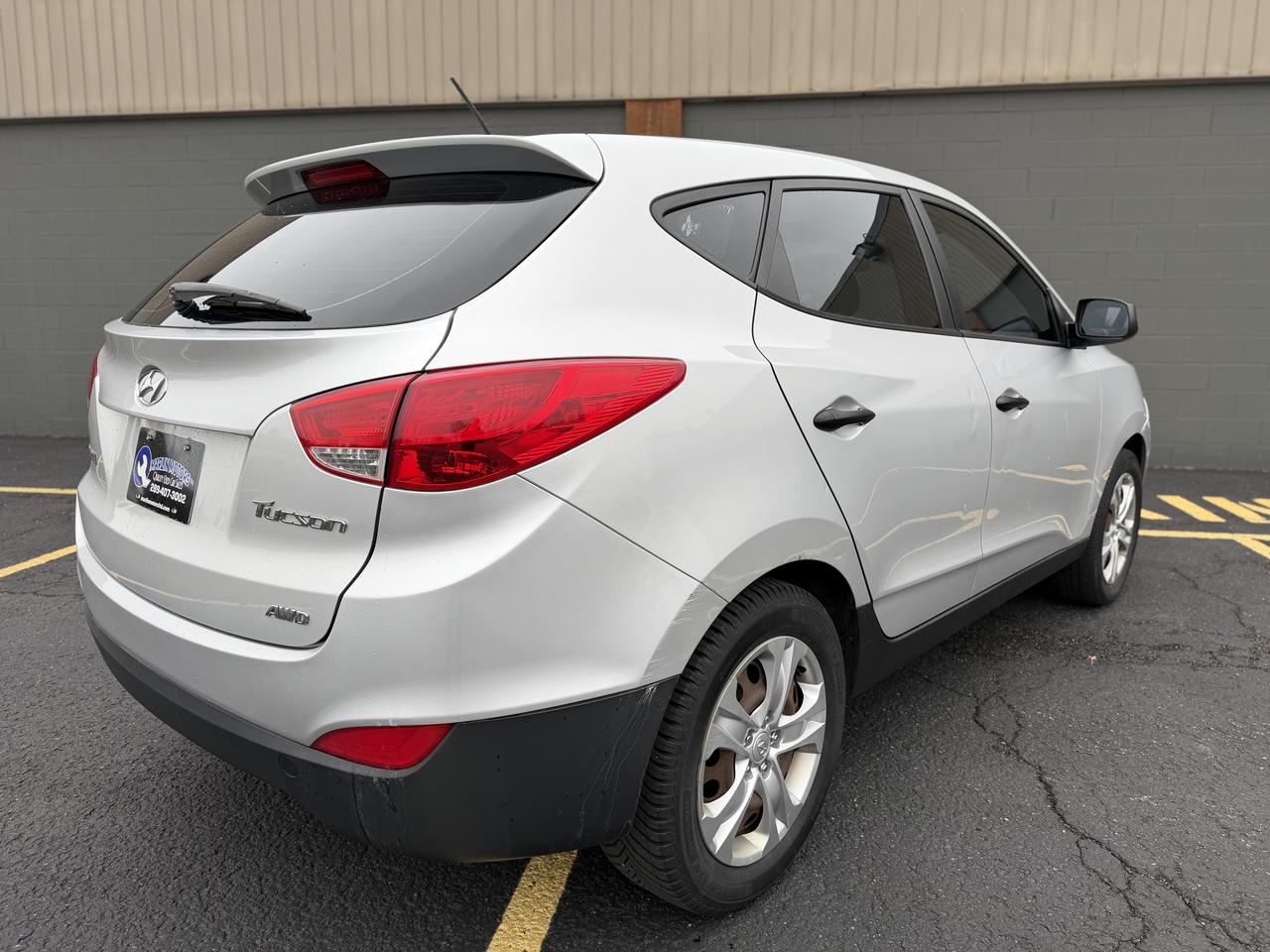2011 Hyundai Tucson GL Photo4