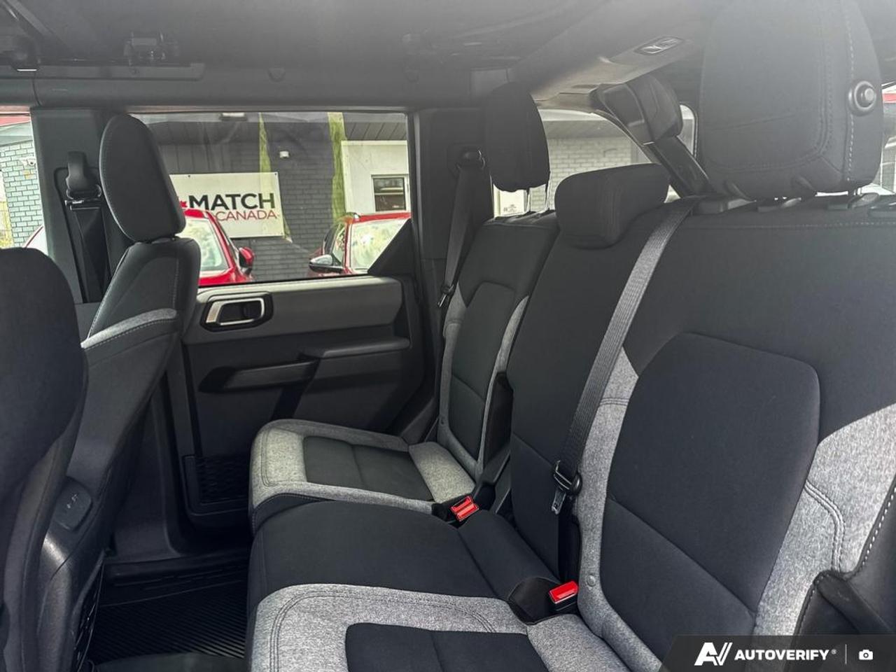 2023 Ford Bronco BIG BEND / NO ACCIDENTS / NAV / 4X4 / BLINDSPOT Photo