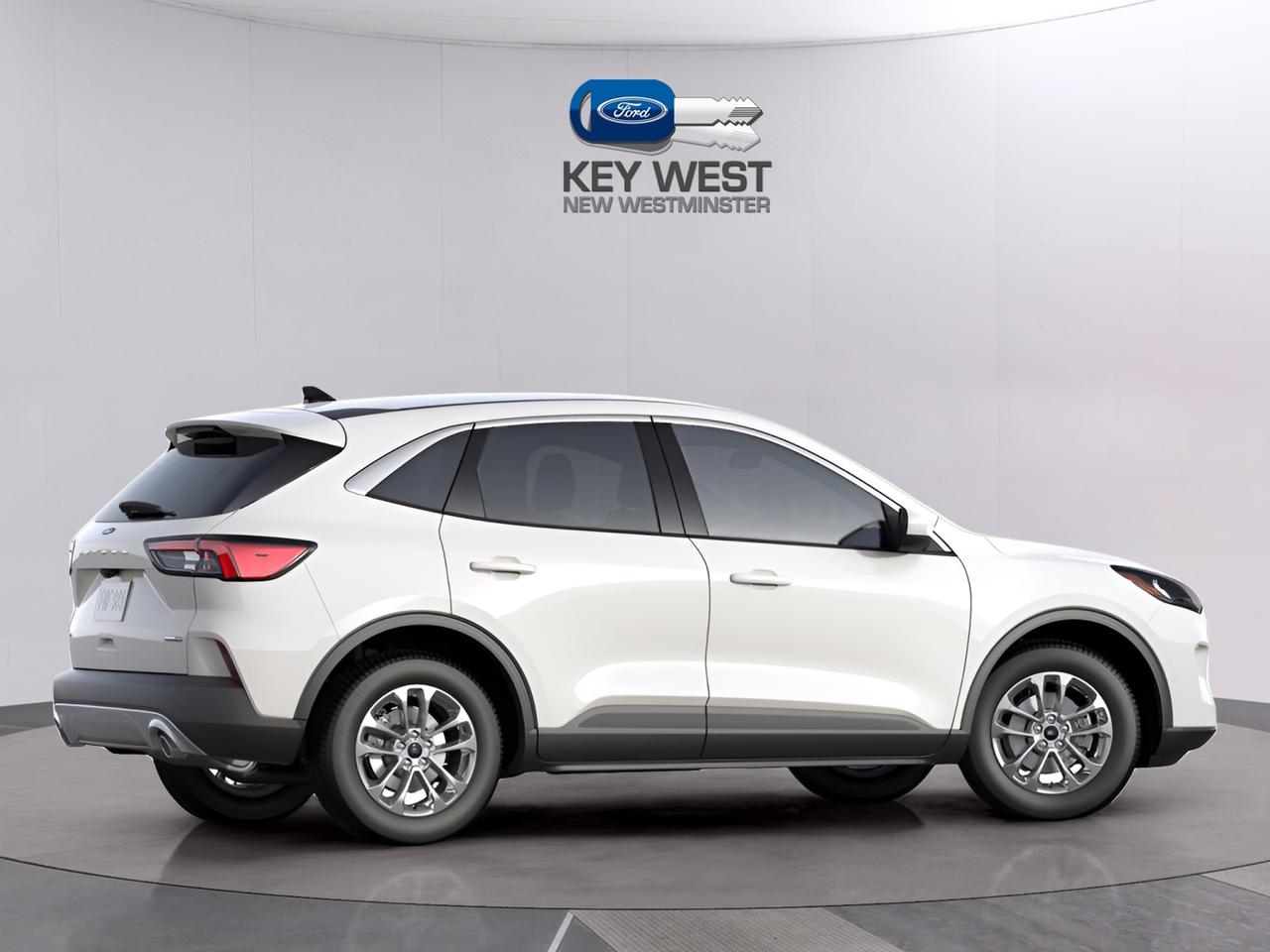 2020 Ford Escape SE Photo2